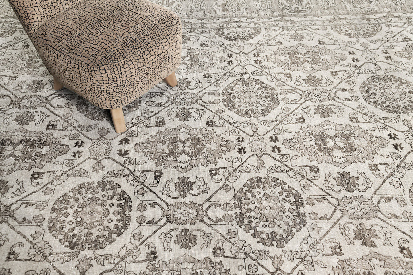 Vintage Style Mahal Design Rug - full length showing color variation [#9]