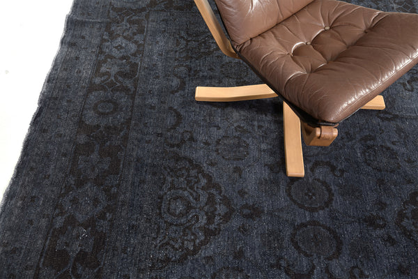 Overdyed Agra Revival Rug - artisan revival weave - detailed border and fringe