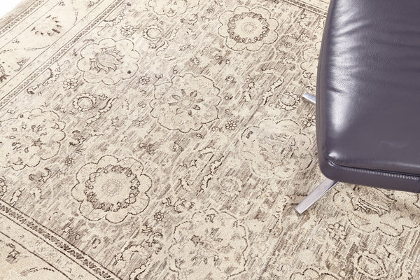 Vintage Style Tabriz Hadji Jalili Revival Rug - artisan revival weave - close-up of weave texture and pile [#1]