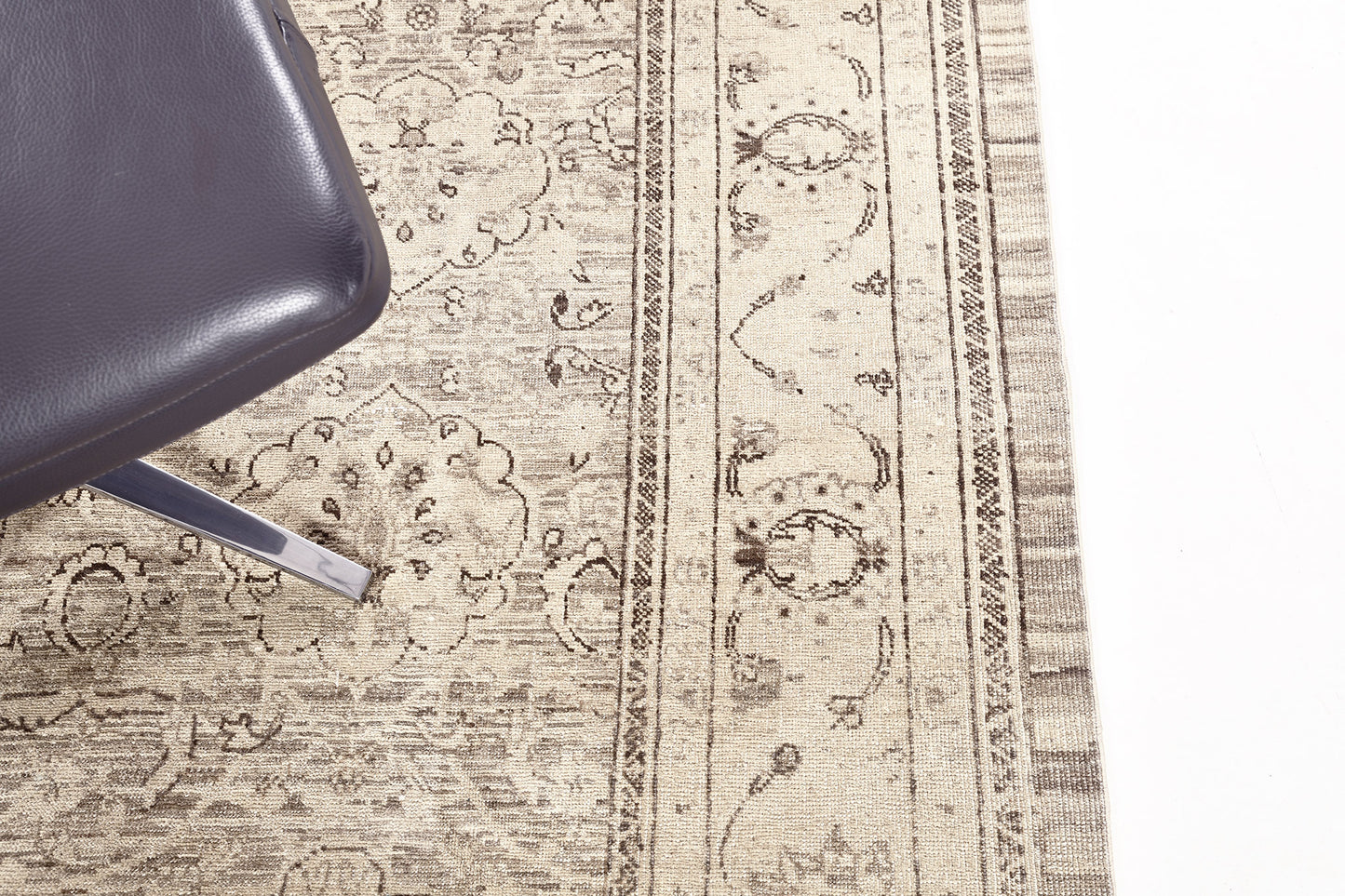 Vintage Style Tabriz Hadji Jalili Revival Rug