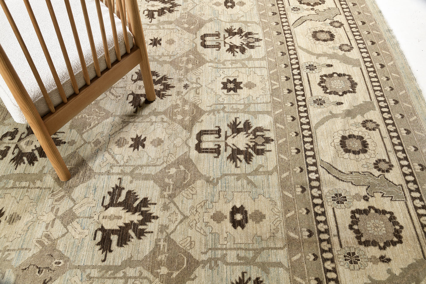 Vintage Style Bakhshaish Design Rug D5415