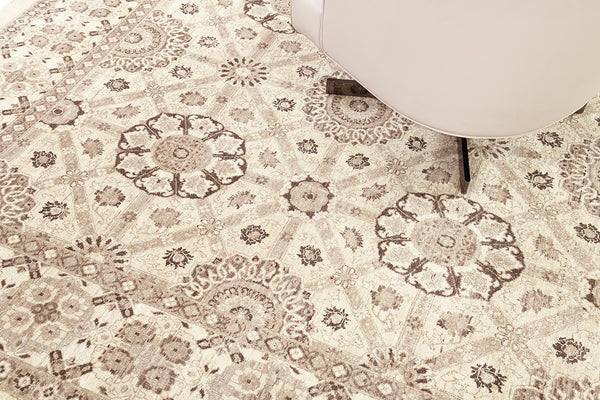 Vintage Style Arts and Crafts Rug - close-up of weave texture and pile [#2] (2)