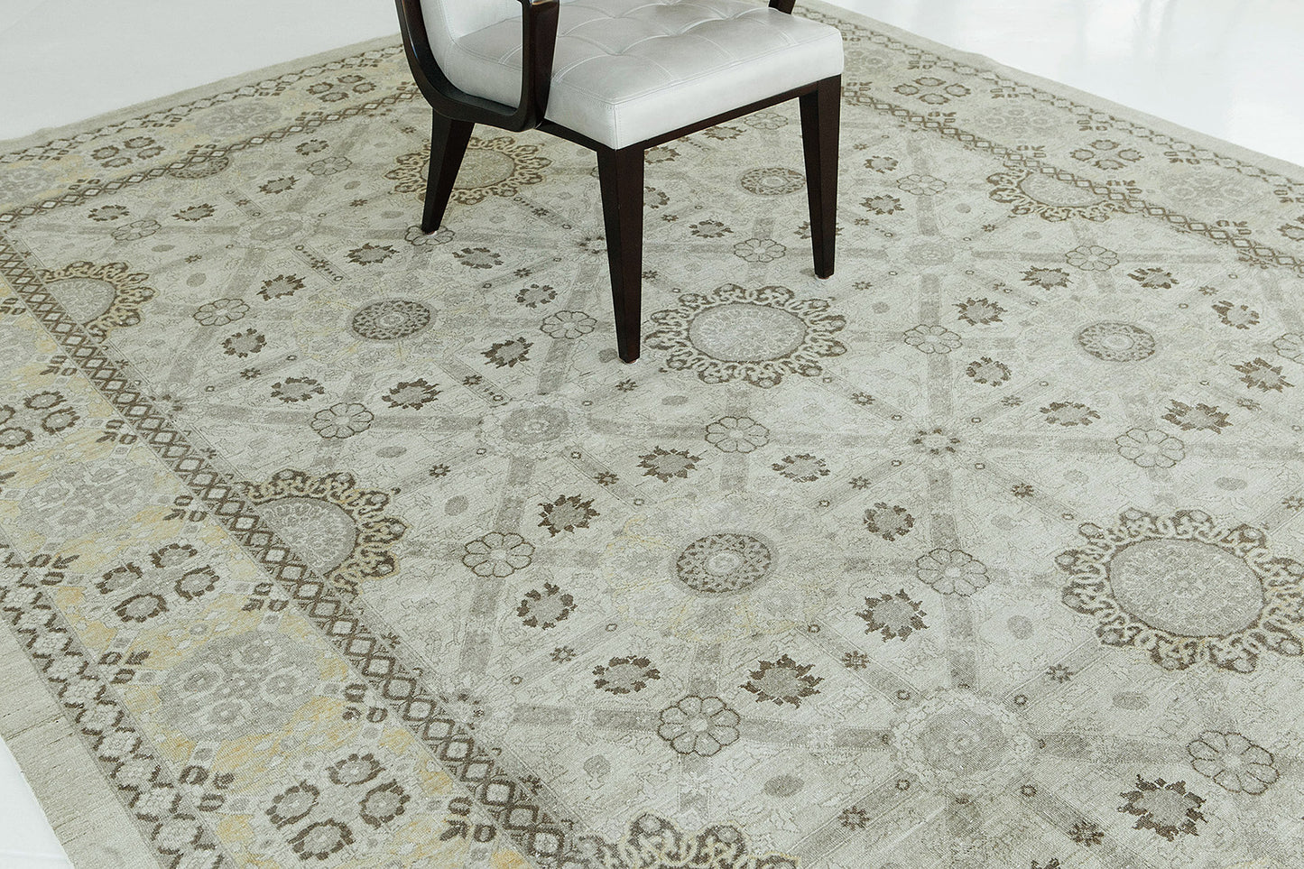 Vintage Style Arts and Crafts Rug D5381