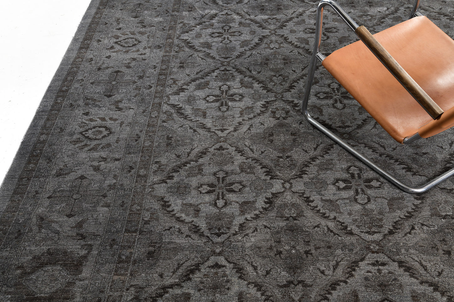 Vintage Style Mahal Panel Design Rug