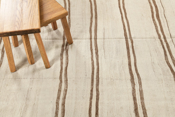 Vintage Moroccan Kilim Rug - flat-weave kilim, handwoven in Morocco - overhead flat lay view