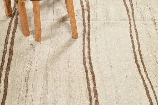 Vintage Moroccan Kilim Rug - flat-weave kilim, handwoven in Morocco - styled in room setting