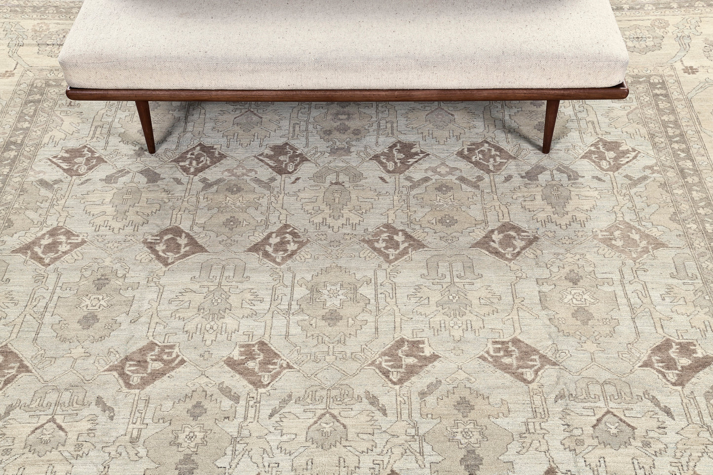 Vintage Style Bakhshaish Design Rug D5415