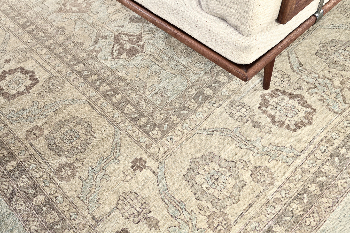 Vintage Style Bakhshaish Design Rug D5415