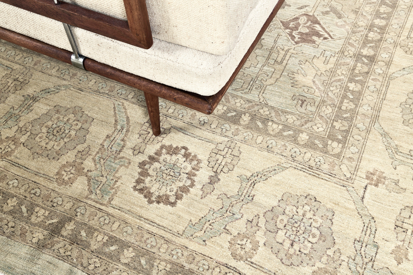 Vintage Style Bakhshaish Design Rug D5415