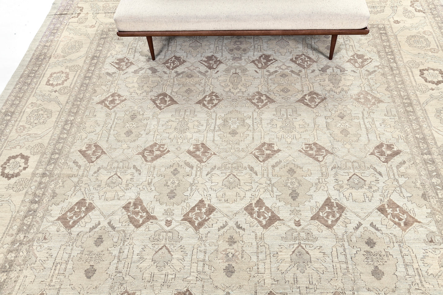 Vintage Style Bakhshaish Design Rug D5415