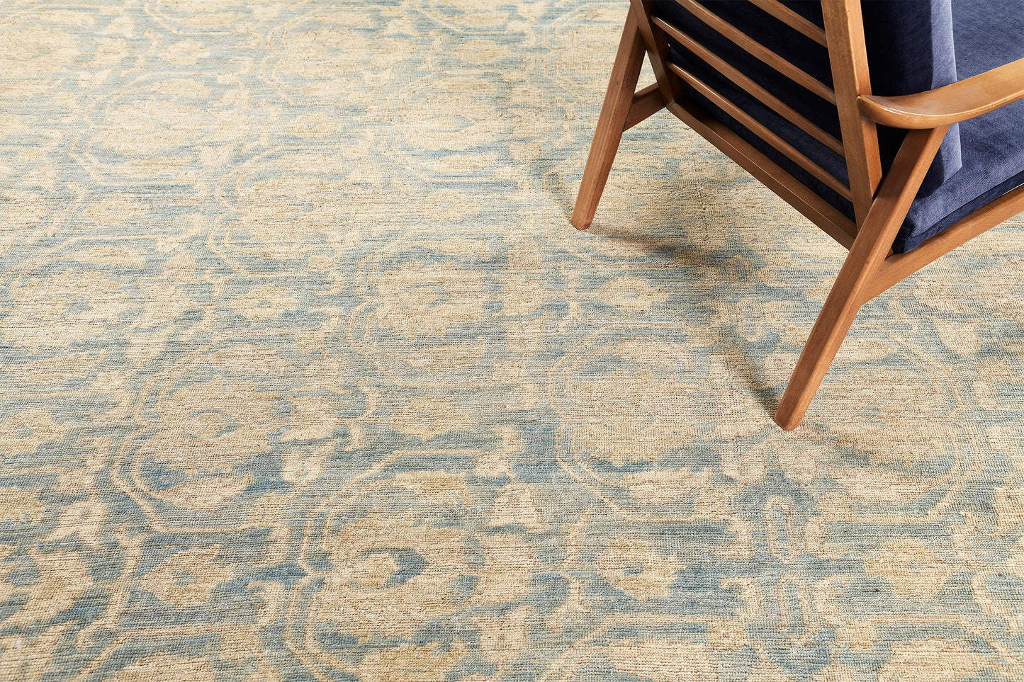 Vintage Style Shawl Revival Rug