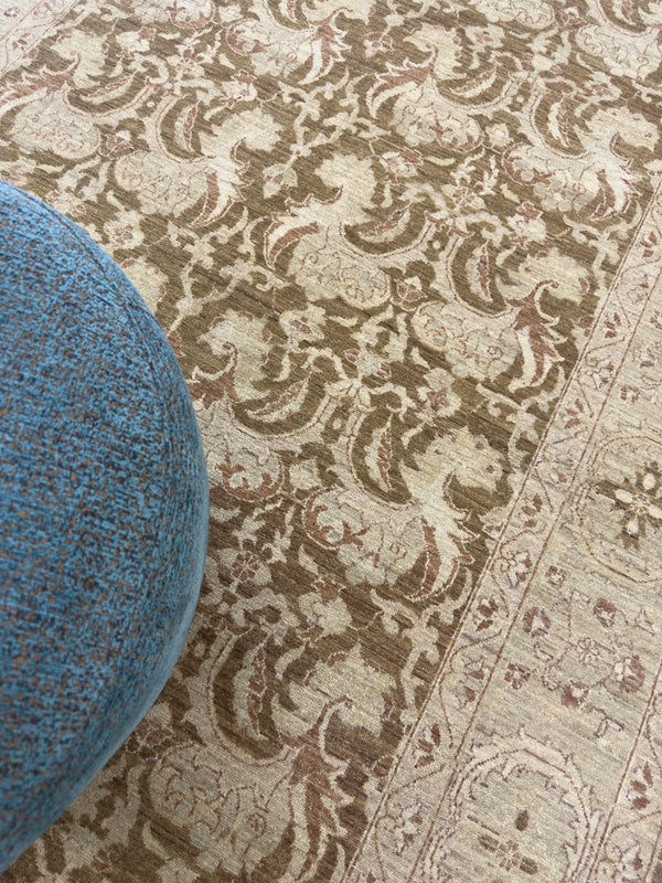 Vintage Style Tabriz Revival - artisan revival weave - detailed border and fringe