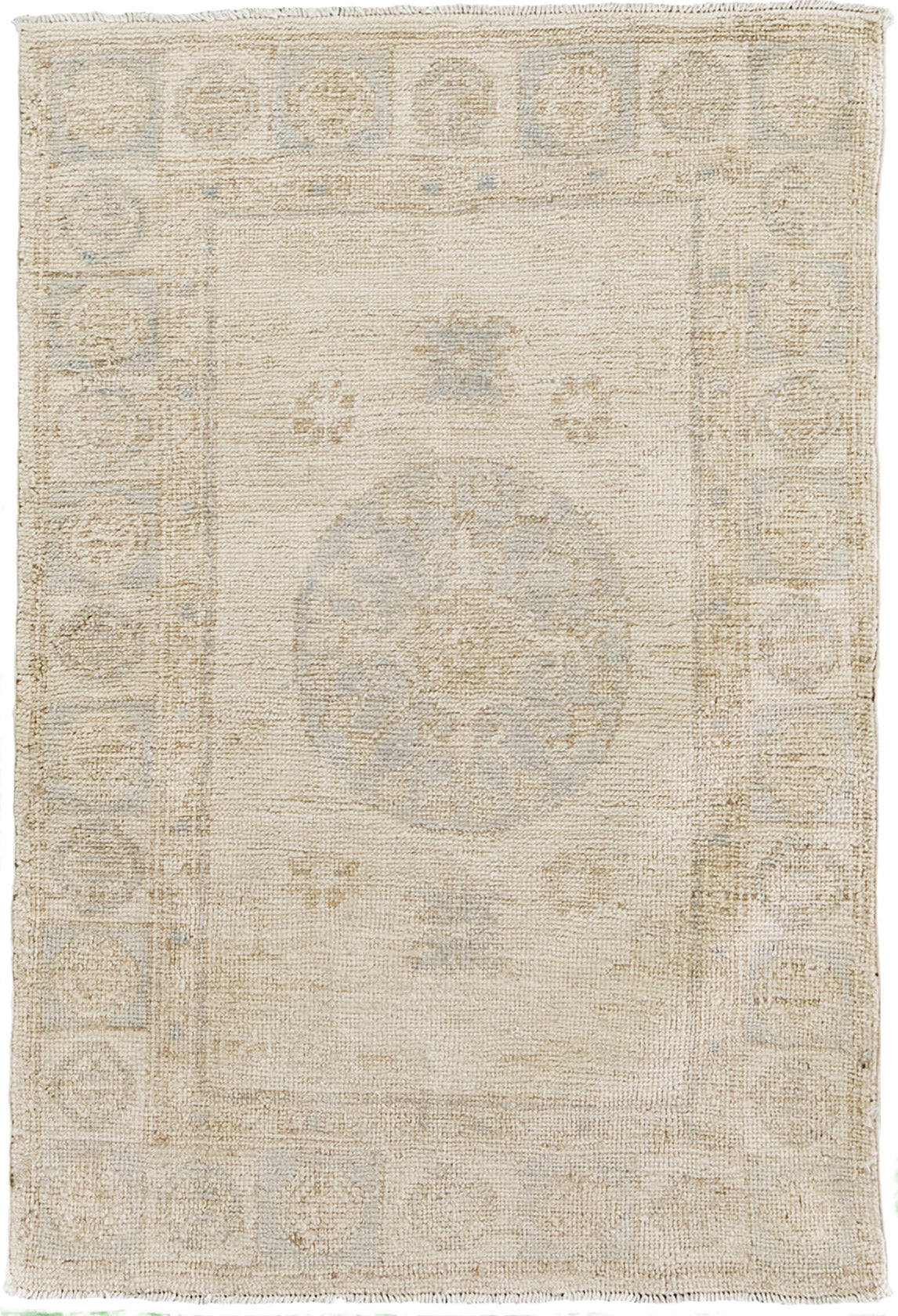 Vintage Style Safira Collection Khotan Design Rug