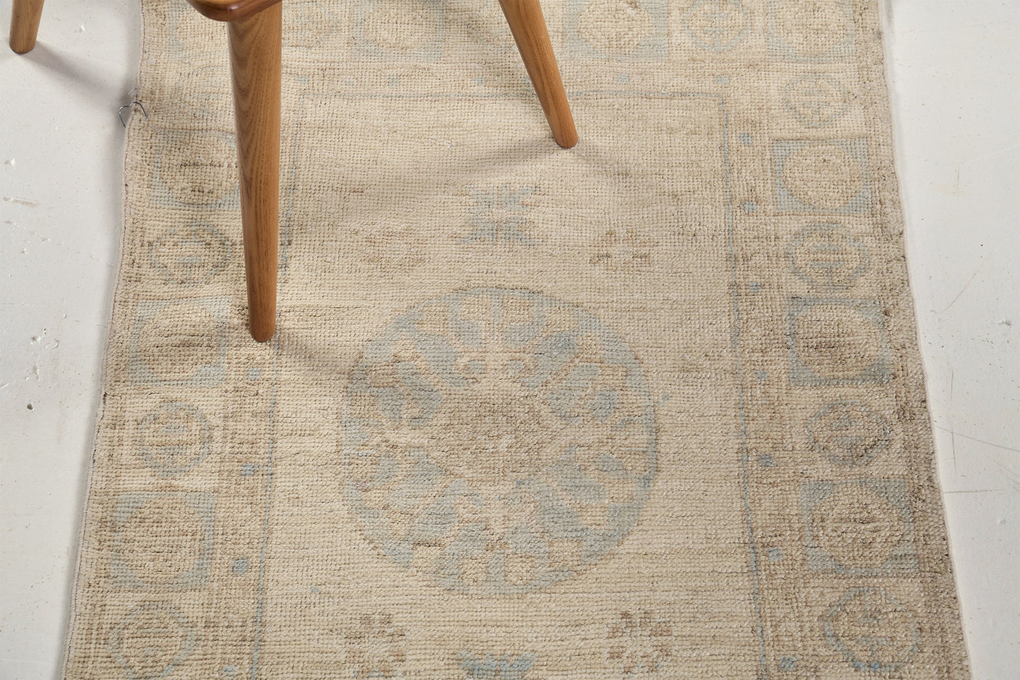 Vintage Style Safira Collection Khotan Design Rug