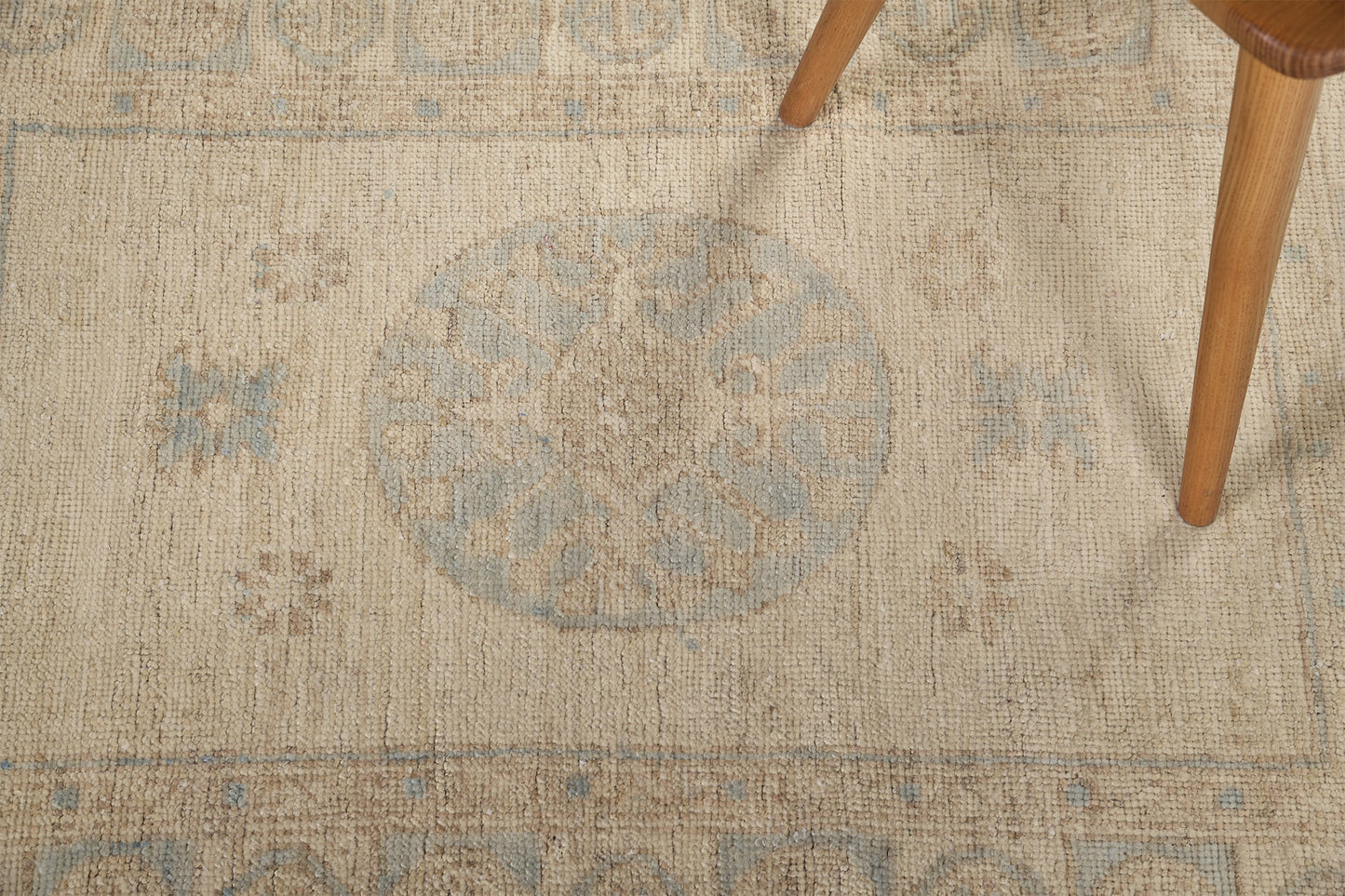 Vintage Style Safira Collection Khotan Design Rug