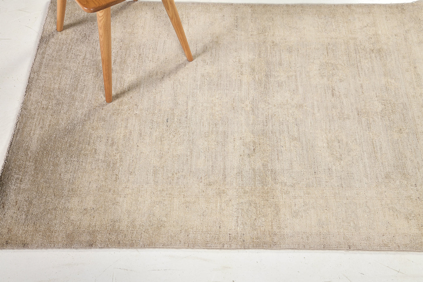 Vintage Style Sultanabad Revival Rug
