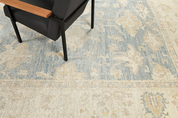 Turkish Oushak Revival Rug - hand-knotted in Turkey - detailed border and fringe [#6]