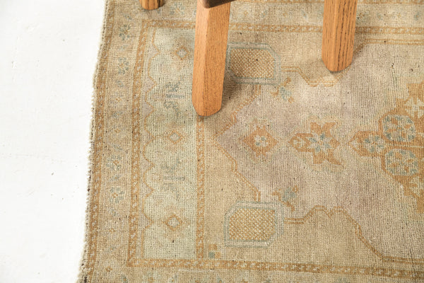 Vintage Turkish Anatolian Rug - hand-knotted in Turkey - close-up of weave texture and pile [#35]