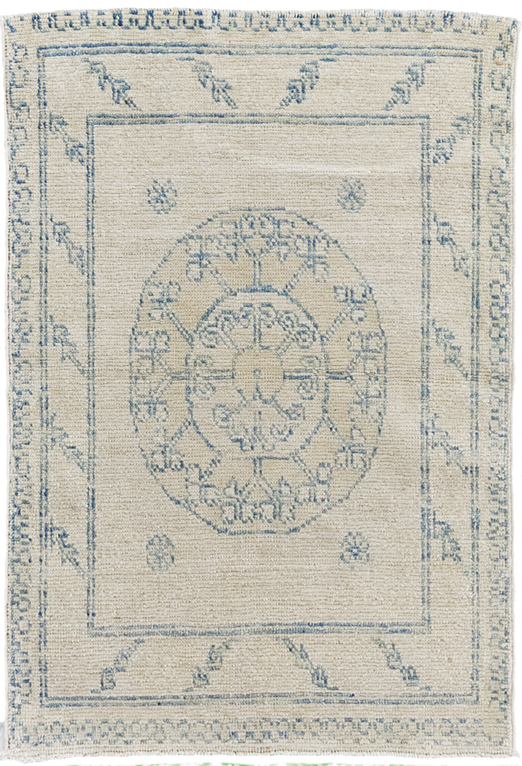 18th Century Khotan Design Revival D5387 Safira