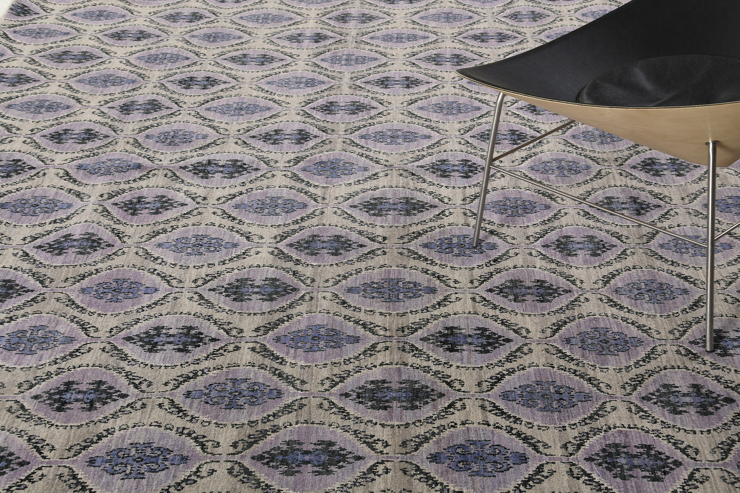 Transitional Design M Collection Dantelle