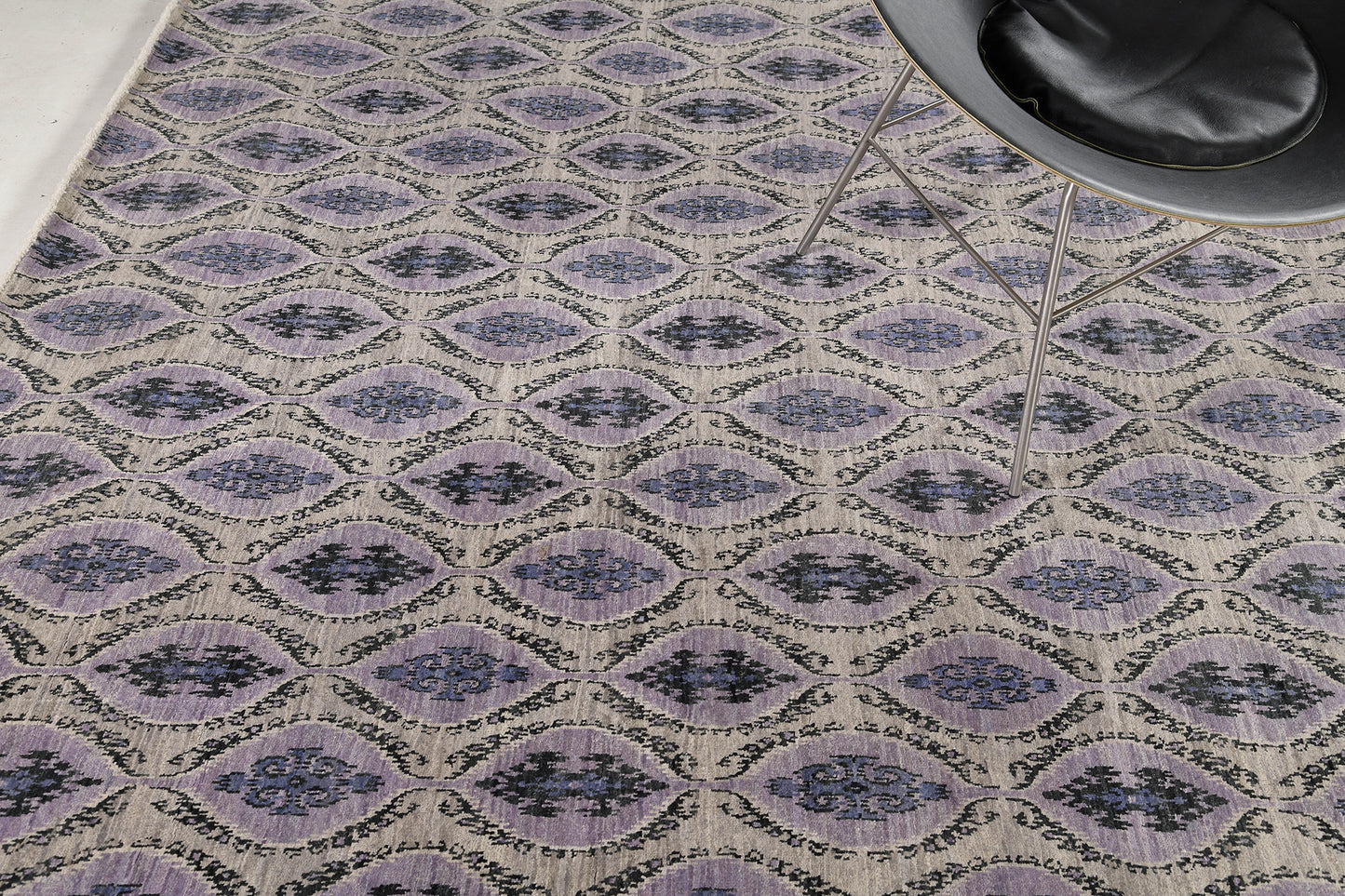 Transitional Design M Collection Dantelle
