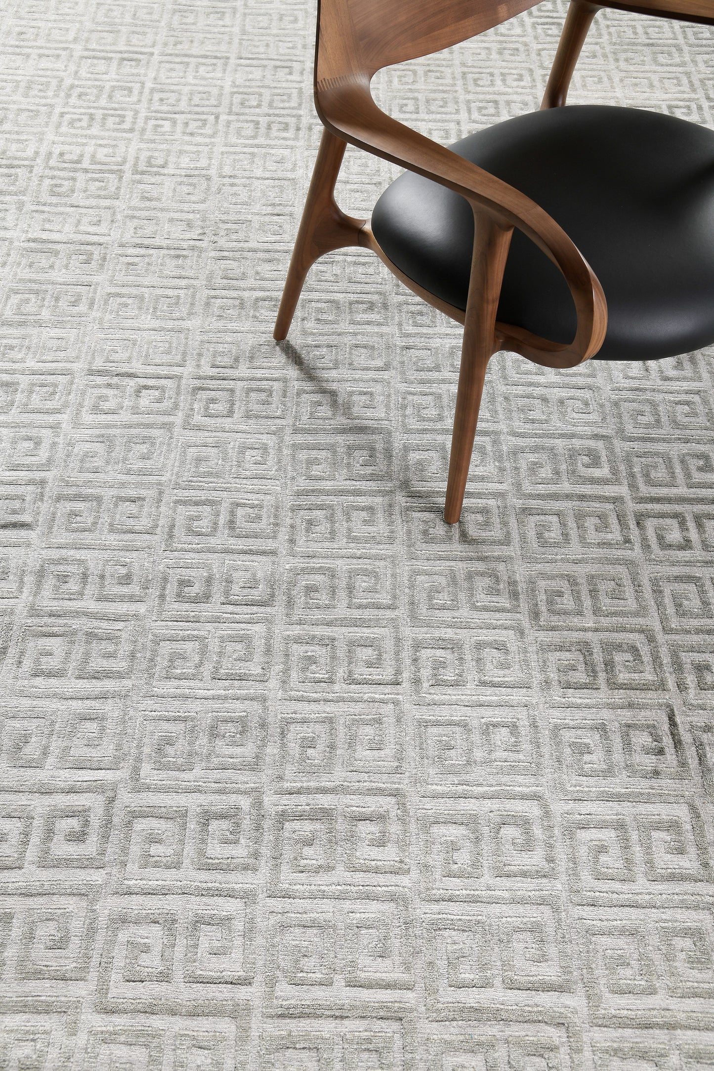 Modern Rug Image 7505 Modern Design Bamboo Silk Rug Cella