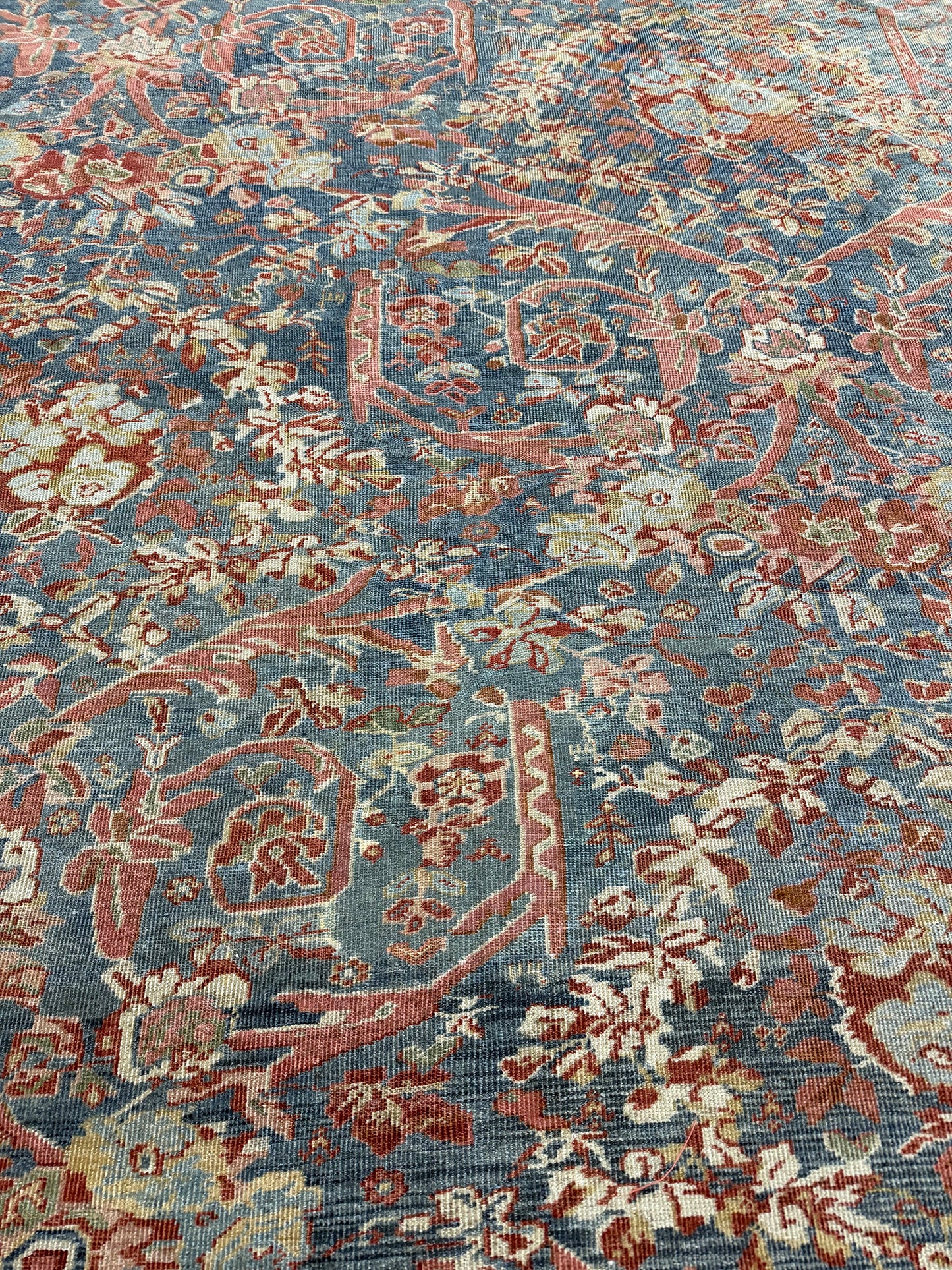 Antique Persian Sultanabad Rug 26464
