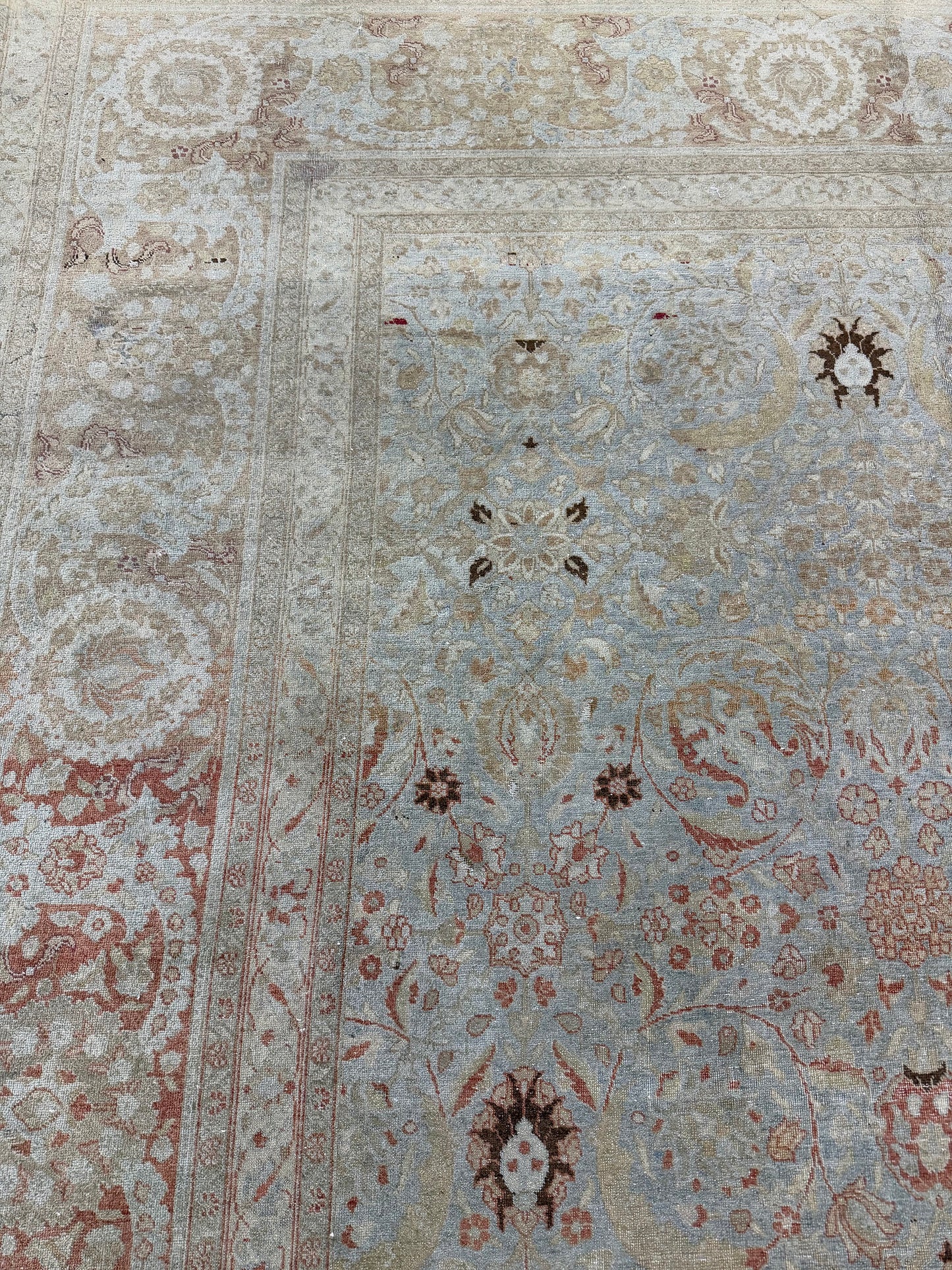 Antique Persian Tabriz Rug 26680