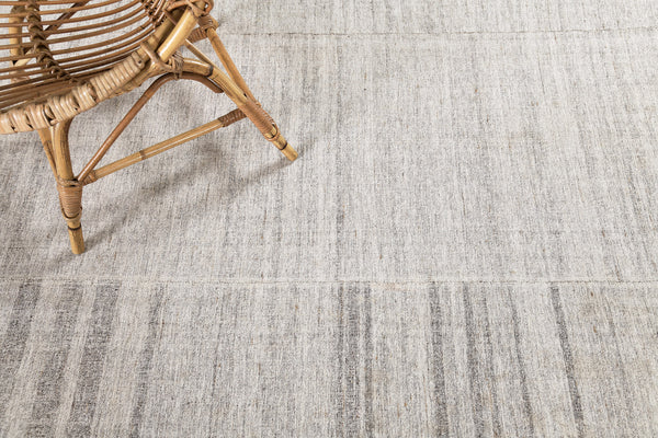 Turkish Tisse Kilim Flat Weave Rug - flat-weave kilim, hand-knotted in Turkey - close-up of weave texture and pile [#33]