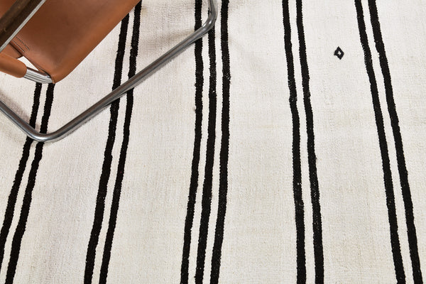 Vintage Turkish Duz Kilim - flat-weave kilim, hand-knotted in Turkey - overhead flat lay view [#1]