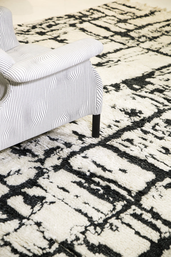 Modern Rug Image 8793 Natural Dye Moroccan Style Denali Collection MB03