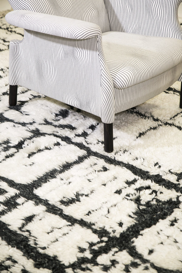 Modern Rug Image 8794 Natural Dye Moroccan Style Denali Collection MB03