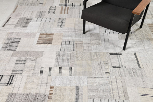 Vintage Turkish Kilim Patchwork - flat-weave kilim, hand-knotted in Turkey - full length showing color variation [#1]