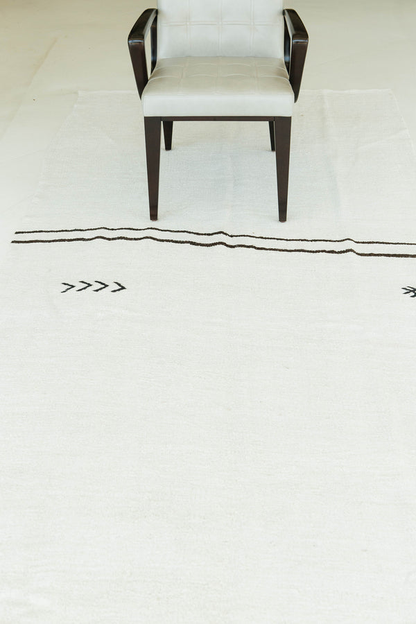 Vintage Turkish Hemp Kilim - flat-weave kilim, hand-knotted in Turkey - overhead flat lay view [#3]