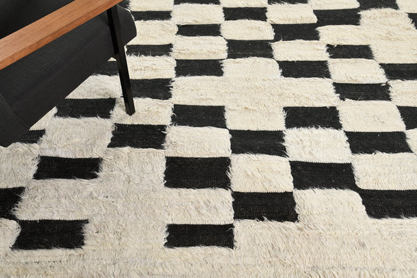 Modern Rug Image 10183 Sirocco, Haute Bohemian