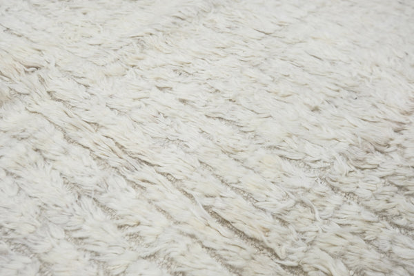 Fohn, Haute Bohemian, Ivory
