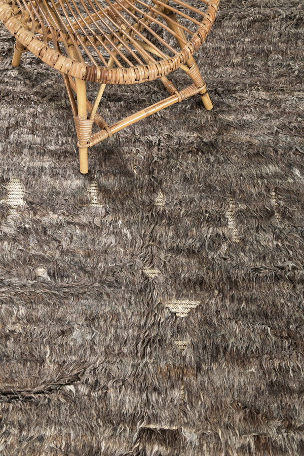 Modern Rug Image 2805 Darell, Atlas Collection
