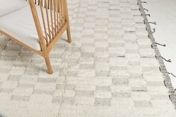 Modern Rug Image 10169 Sirocco, Haute Bohemian