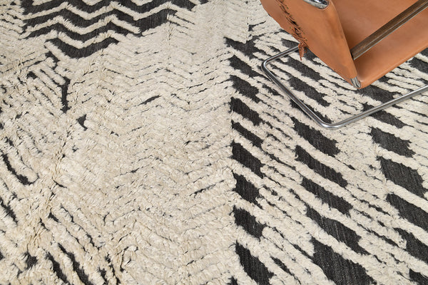 Lido, ZigZigZag Collection - close-up of weave texture and pile [#7]