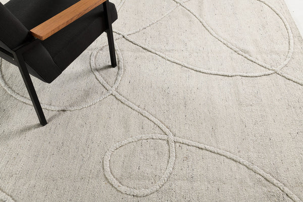 Modern Rug Image 5207 How to tie a knot by Liesel Plambeck