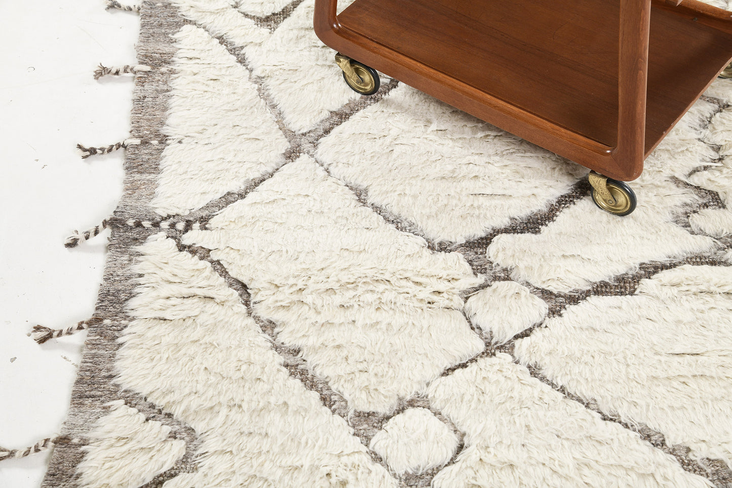 Modern Rug Image 8328 Morus, Atlas Collection