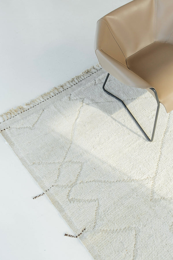Modern Rug Image 8308 Morus, Atlas Collection