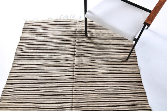 Antique Persian Kilim - flat-weave kilim - close-up of weave texture and pile [#1]
