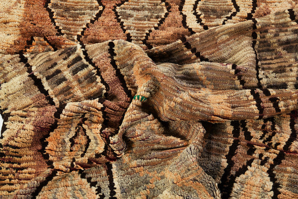 Vintage Moroccan Beni M'Guild Tribe Rug - handwoven in Morocco - full length showing color variation