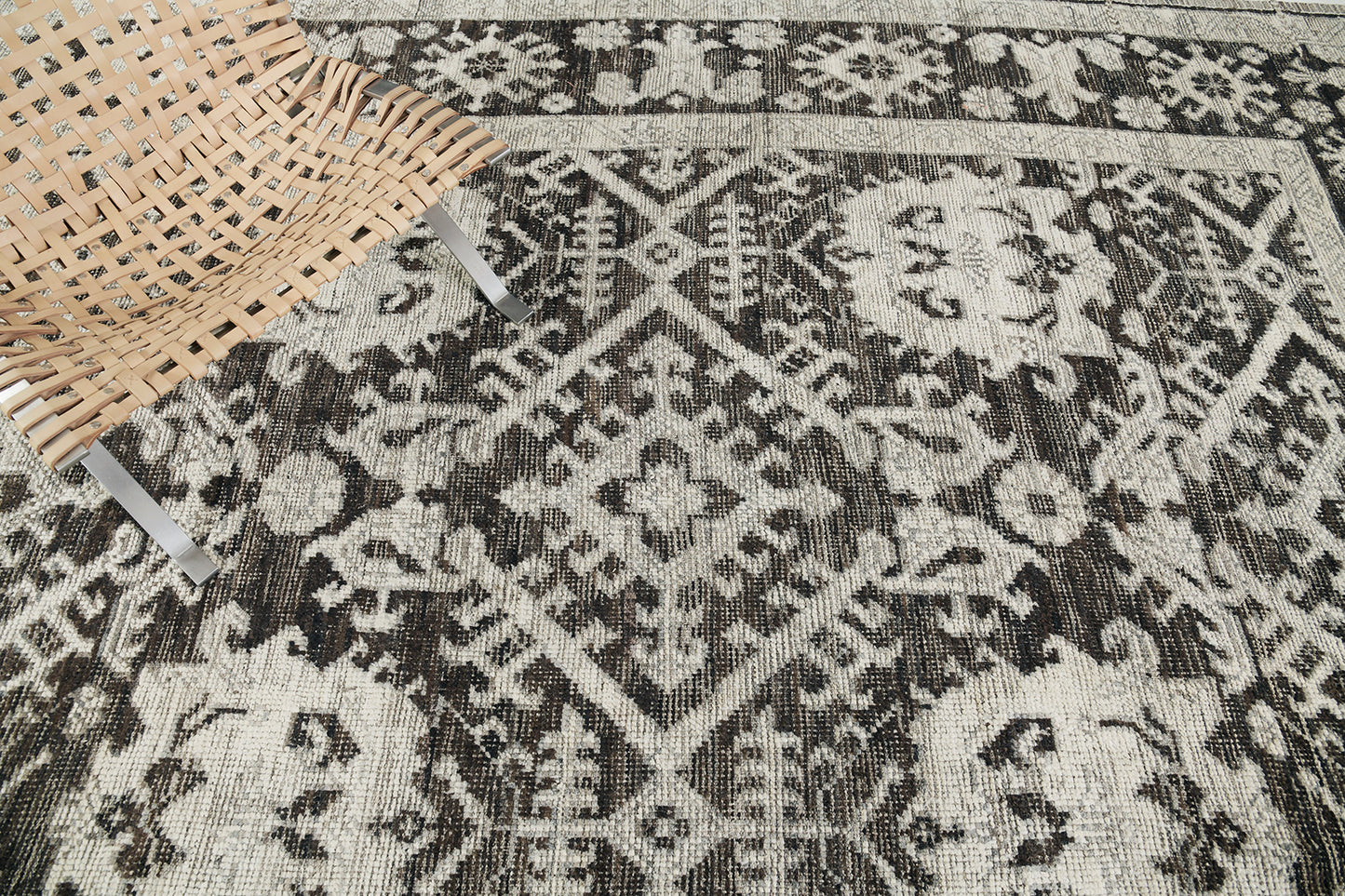 Oushak Revival, Seasons