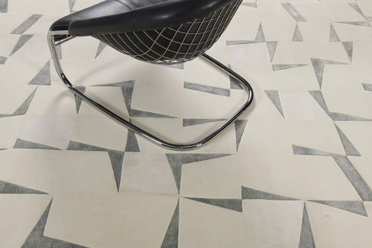 Fugue, Design Rhymes, White Storm - close-up of weave texture and pile