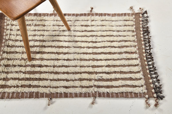Modern Rug Image 4349 Fohn, Haute Bohemian