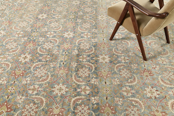 Antique Persian Bakhtiari 30788 - overhead flat lay view