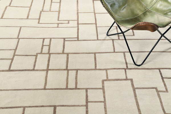 Portoro, Design Rhymes, Pale Clay - styled in room setting