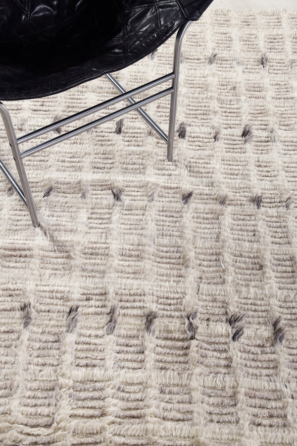 Modern Rug Image 888 Amihan, Sahara Collection